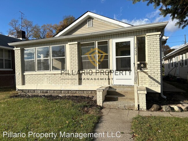 Building Photo - 3 br, 1 bath House - 1250 W 35th St