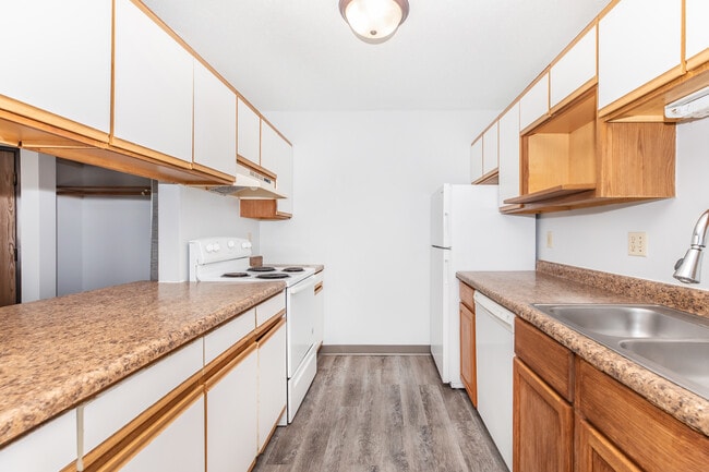 Building Photo - Northern Place Apartments
