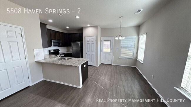 Building Photo - 5508 Haven Spgs