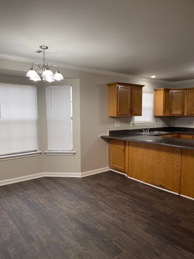 Building Photo - 9615 Herndon Rd. Little Rock, AR 72204