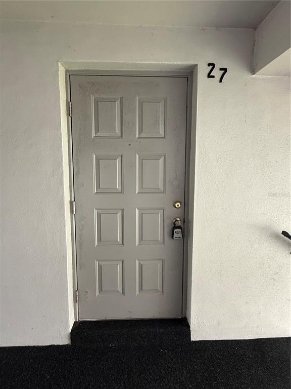 Foto del edificio - 927 S Pine Ridge Cir