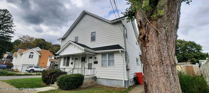 Building Photo - 306-308-308 Gibson St