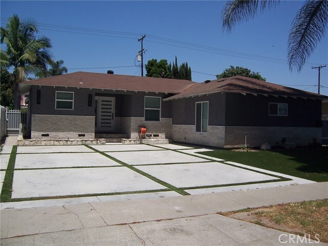 Foto principal - 9525 La Villa St