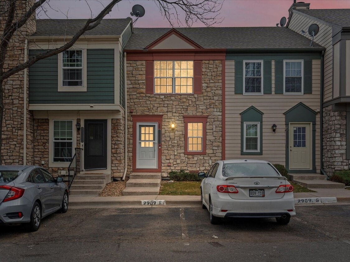 Primary Photo - 2909 W 81st Ave