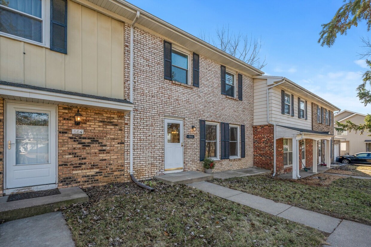 866 Wescott Square, Eagan, MN 55123 Townhome Rentals in Eagan MN