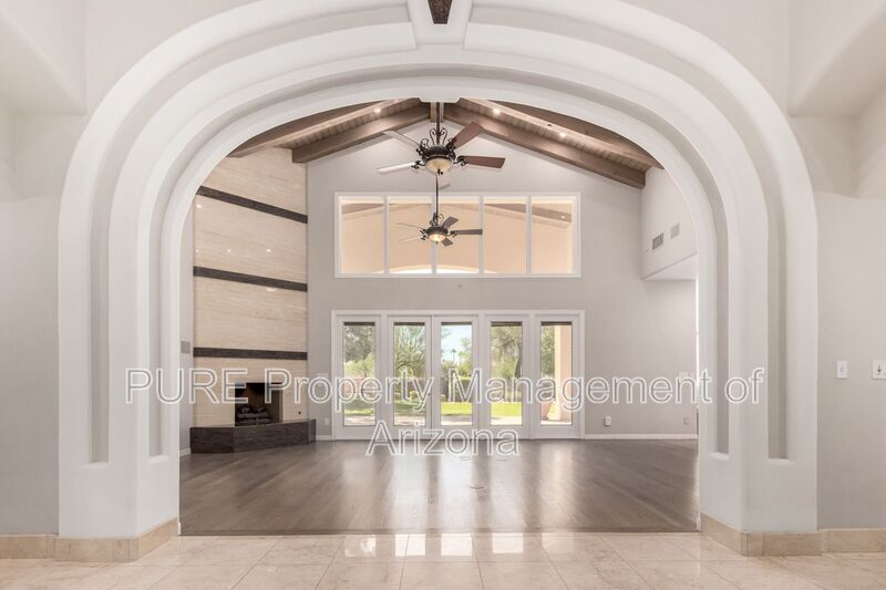 Photo - 10761 E Fanfol Ln