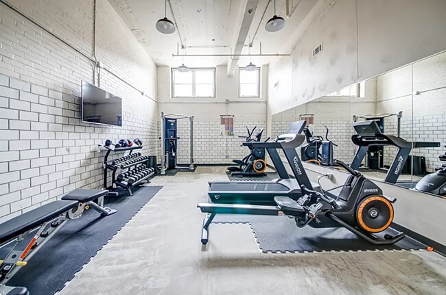 Gimnasio - Lyon Apartments
