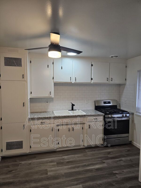 Foto del edificio - 4431 Finney Rd