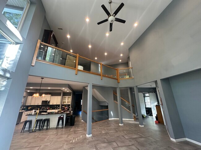 Foto del edificio - 917 New Ballwin Rd