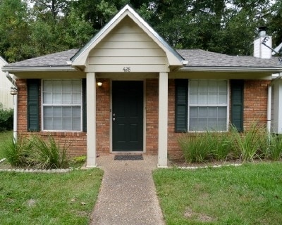 Primary Photo - 428 Richview Park Cir W