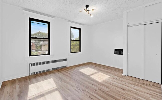 Building Photo - 56 Clifton Terrace