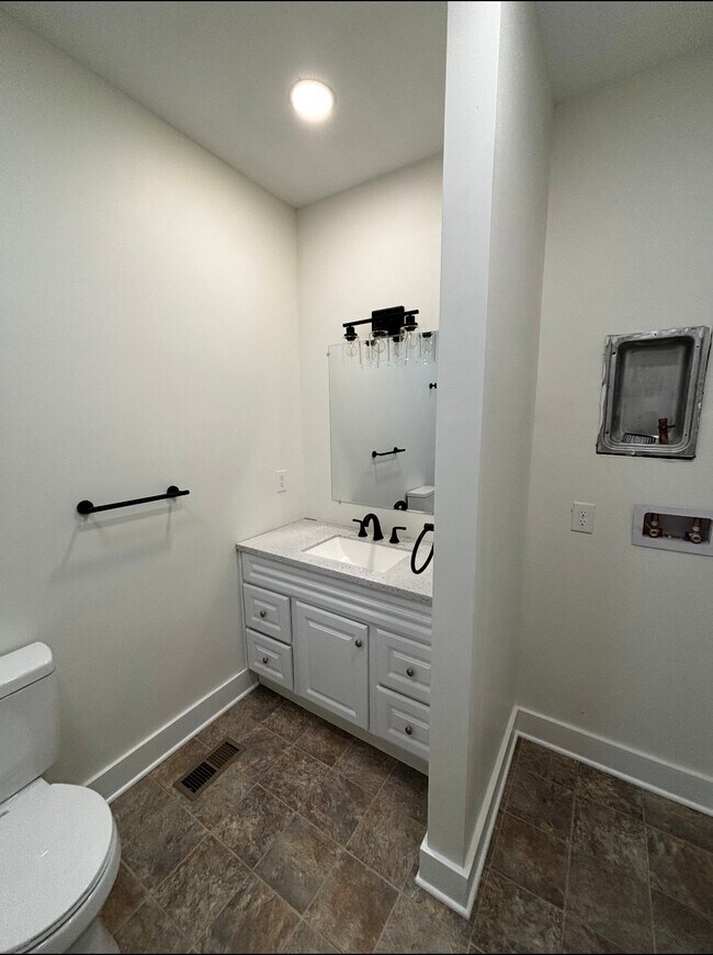Foto del edificio - 522 E Chestnut St