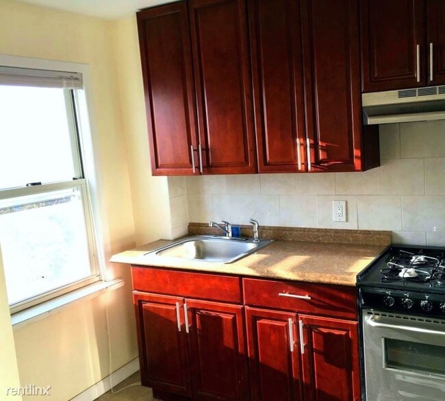 Foto del edificio - 2242 37th St