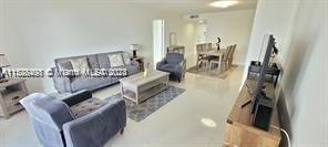 Building Photo - 18011 Biscayne Blvd