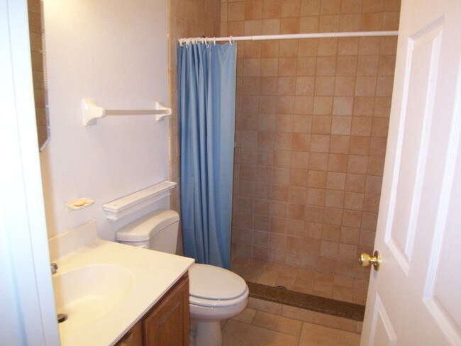 Building Photo - 2 br, 2 bath House - 4210 Library St