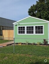 Building Photo - 2929 W La Salle St