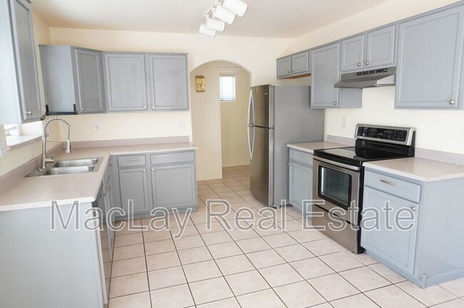 Photo - 1767 E Patrick St House