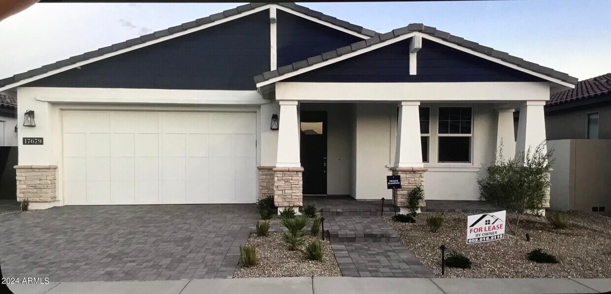 Primary Photo - 17601 W Whitefish Dr