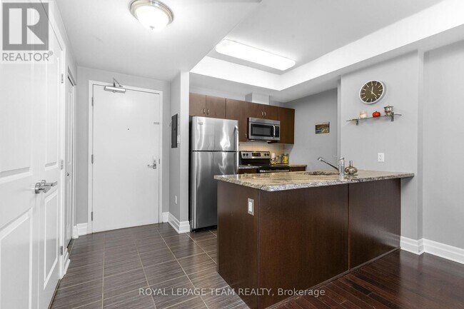 Photo du bâtiment - 90-1690 Landry St