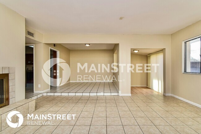 Foto del edificio - 15917 N Forecastle Ave