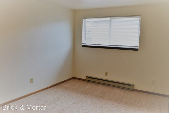 Foto del edificio - 524-524 NE 112th St