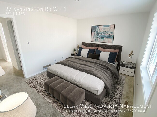 Photo du bâtiment - Beautiful, brand new, 3 bedrooms Townhouses in Gary Station!