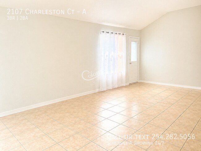 Building Photo - 2107 Charleston Ct