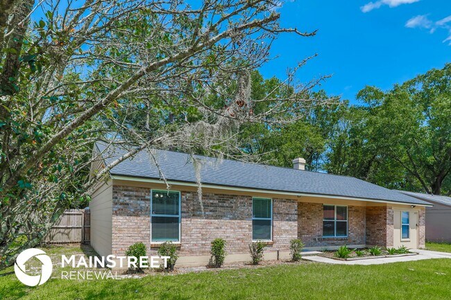 Foto del edificio - 2433 Justin Rd E