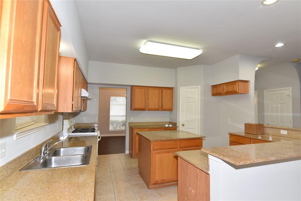 Primary Photo - 6807 Turtlewood Dr