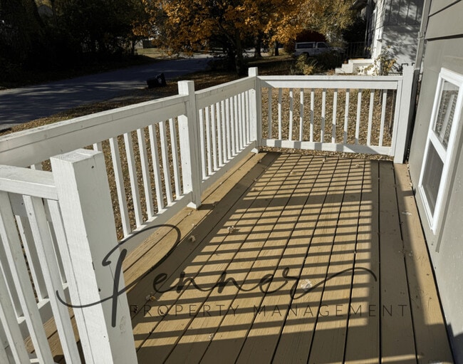 Building Photo - 18406 Shoshone Dr