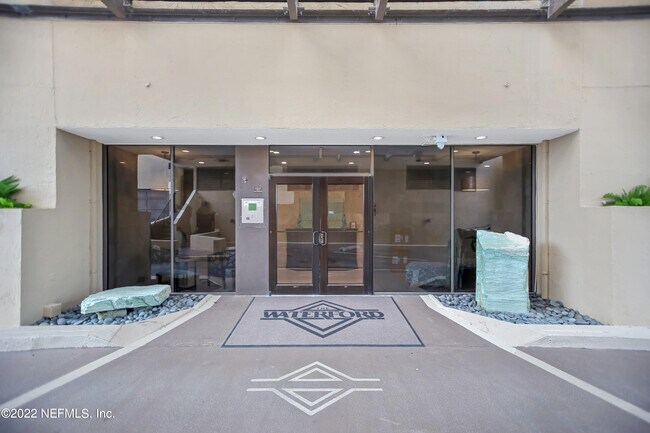 Foto del edificio - 1221 1st St S