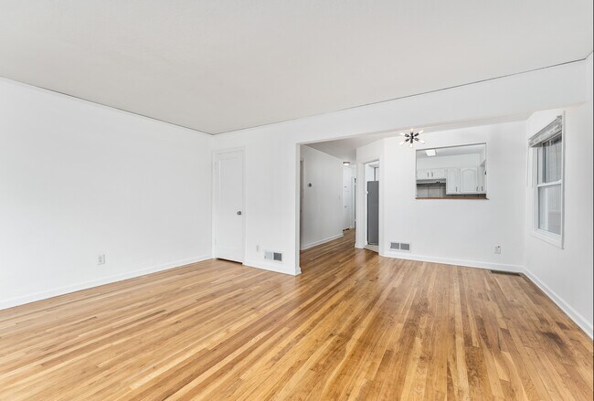 Foto del edificio - 1439 NE Mason St