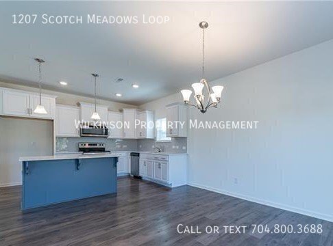 Foto del edificio - 1207 Scotch Mdws Lp