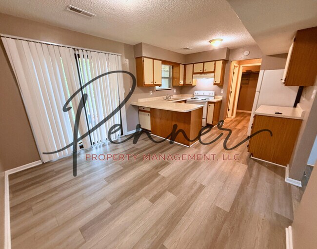 Foto del edificio - 3611 SW McDanial Ave