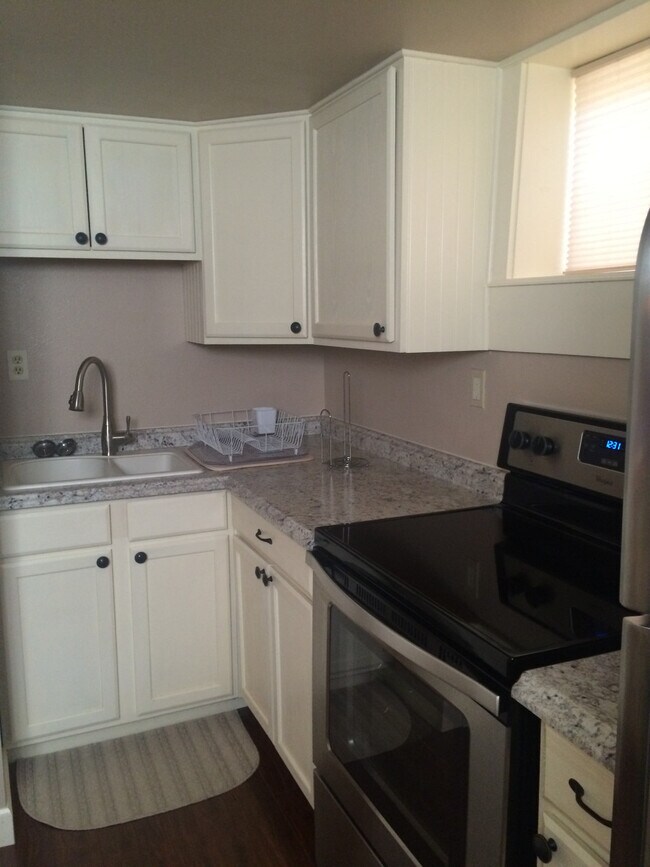 Foto del edificio - 3028 Boulder Ave Lower