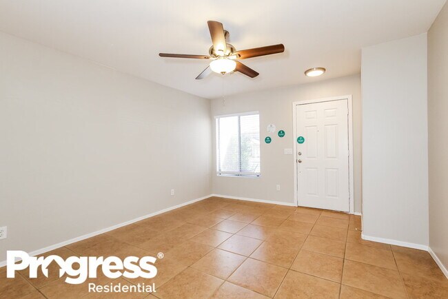 Building Photo - 12654 W Paradise Dr