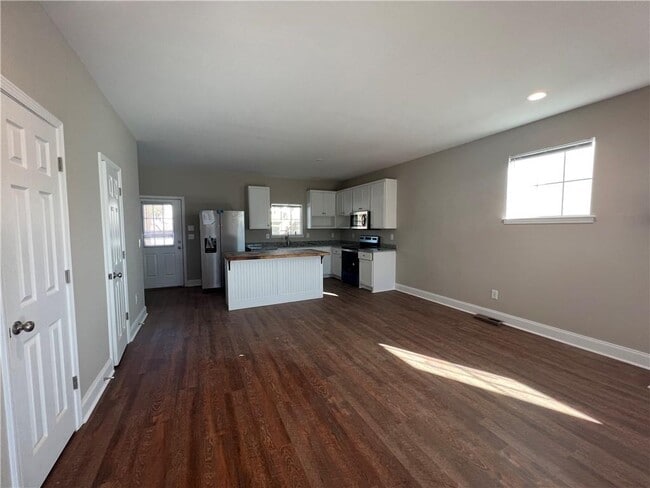 Foto del edificio - 522 Liberty Pk Dr