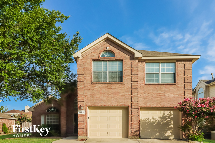 Primary Photo - 1509 Brighton Dr