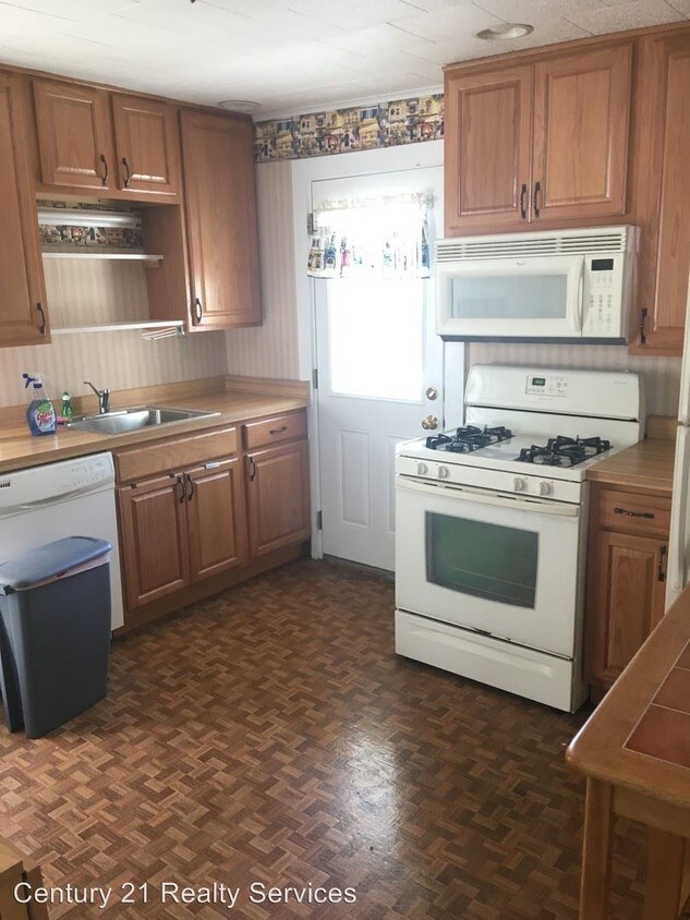 Primary Photo - 41 N 10th St