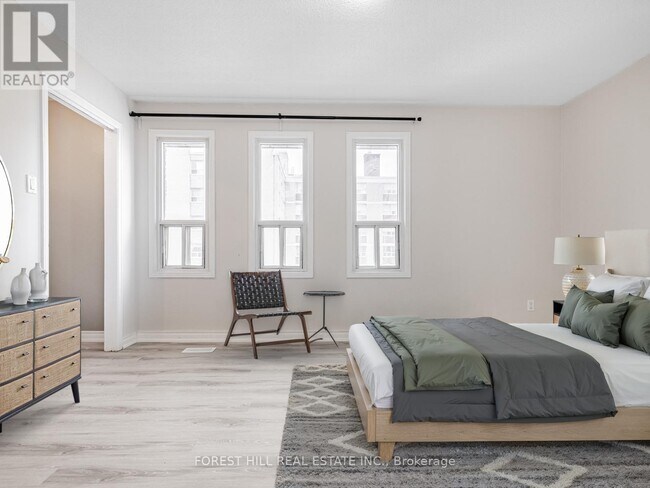 Photo du bâtiment - 16 Rexdale Blvd