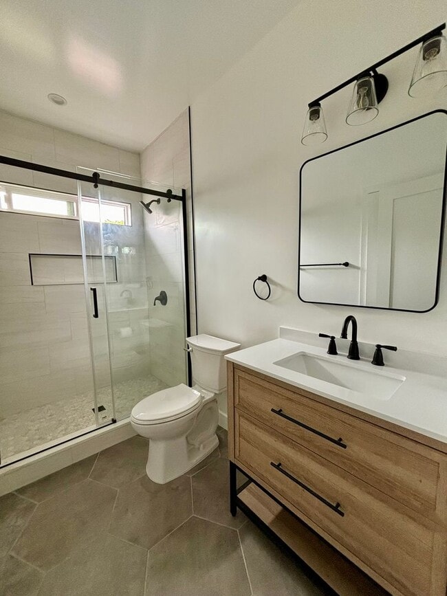 Building Photo - 212 - Carpinteria Asset Mgmt LLC (Walnut duplex)