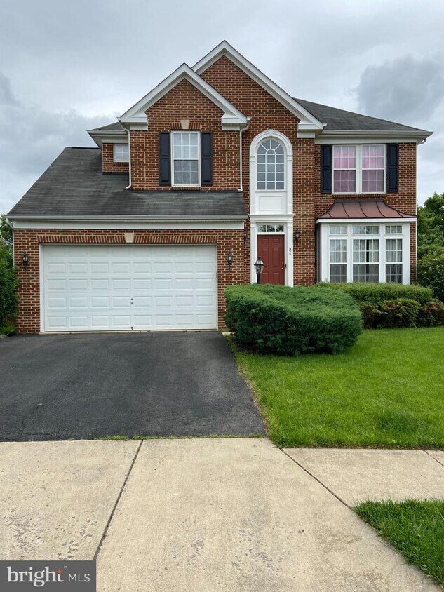 24 Tritapoe Pl, Lovettsville, VA 20180 House Rental in Lovettsville