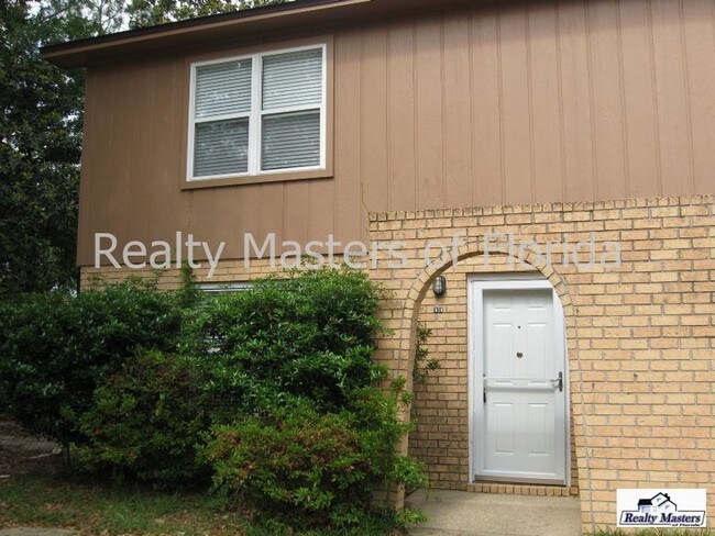 Building Photo - 1808 Loyola St