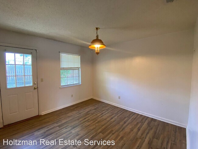 Foto del edificio - 3 br, 2 bath House - 834 Lost Grove Ln