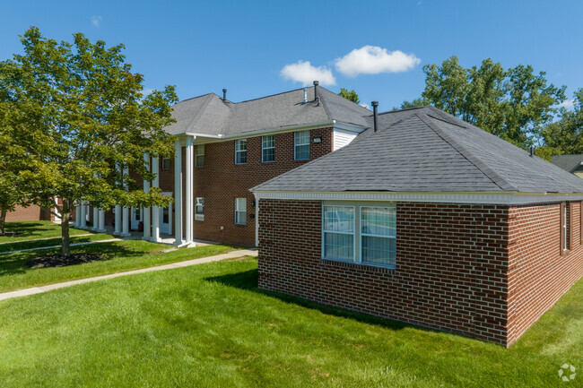 Shannon Manor Townhomes - Apartments in Davison, MI | Apartments.com