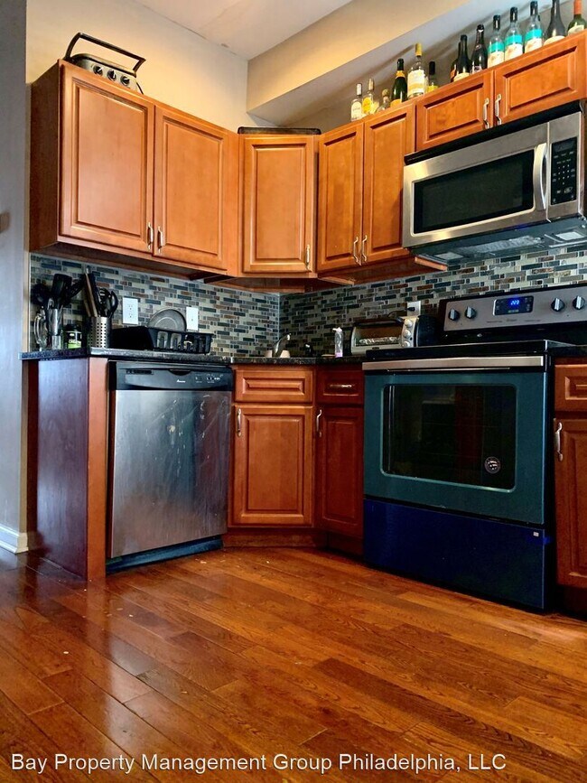 Foto del edificio - 2356 N Park Ave