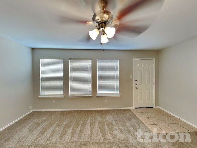 Foto del edificio - 2338 Manchester Ln