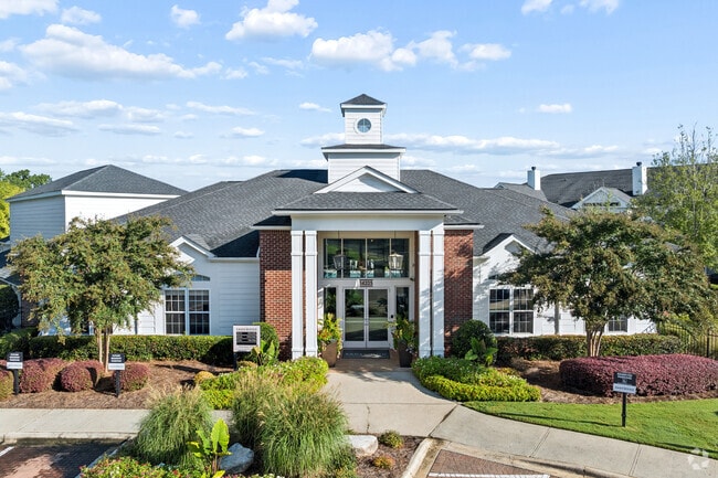 Building Photo - The Sagewood