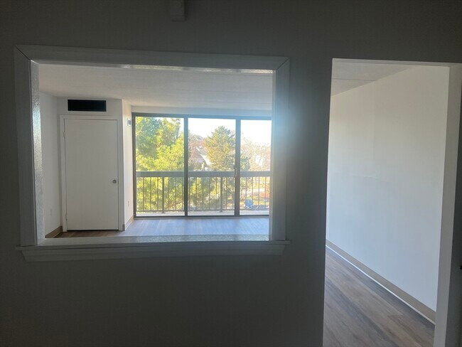 Foto del edificio - 1 Pond St