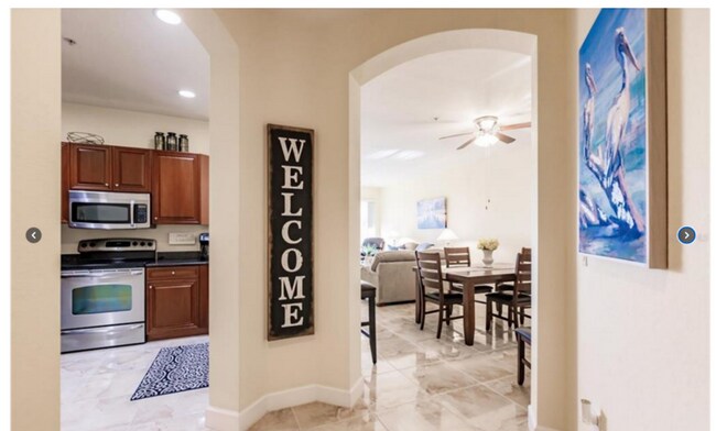 Foto del edificio - Furnished 3 Bedroom 2 Bath with Garage Pun...